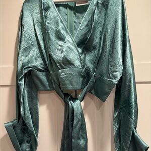 Silky Green Wrap croptop